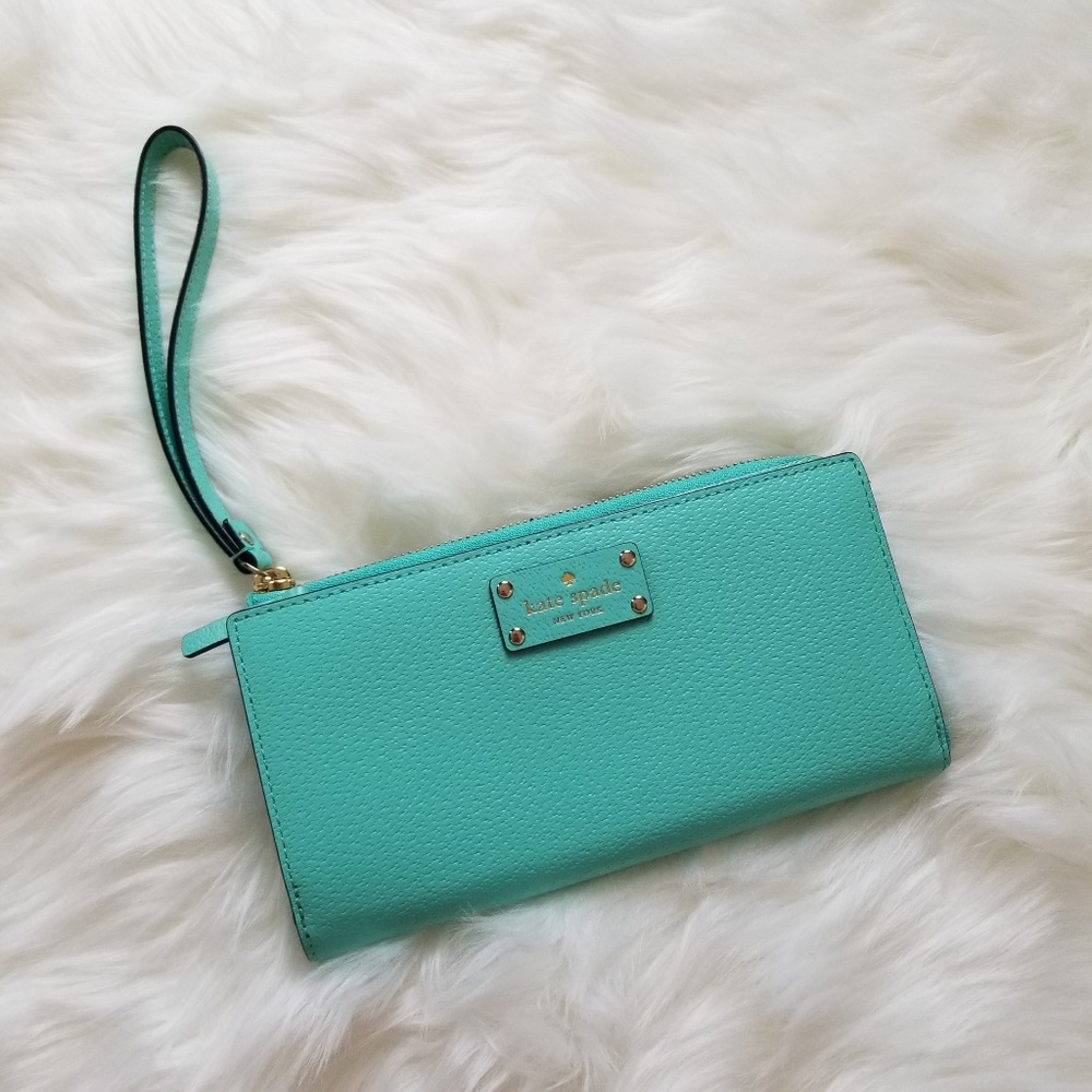 Kate Spade Layton Turquoise Large Wristlet Wallet